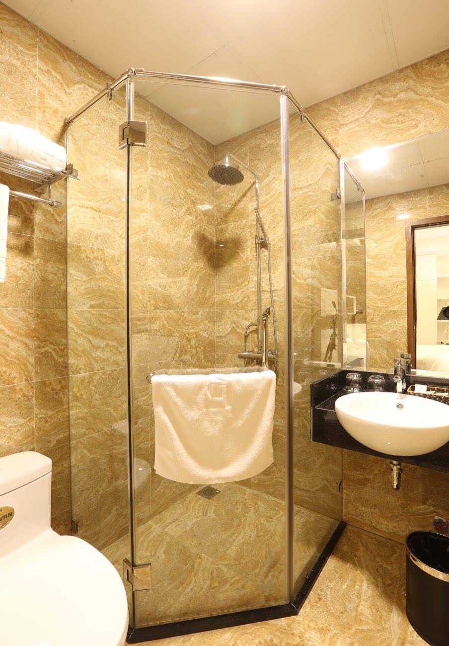 Deluxe Twin 7