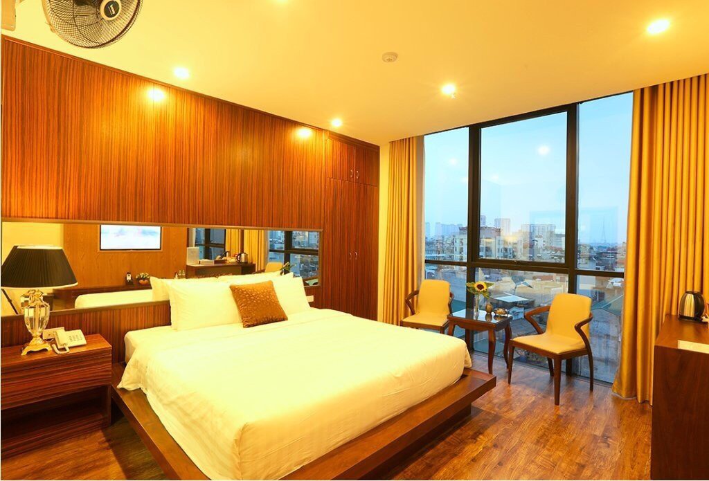 Suite 03 3